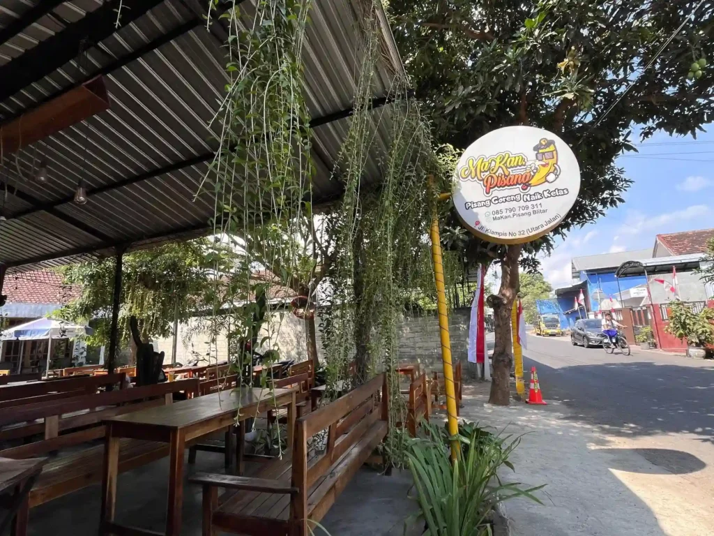Lokasinya berada di daerah telumpu